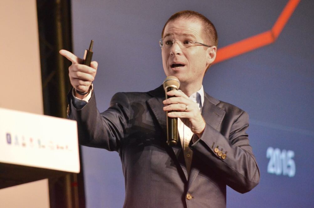 Ricardo Anaya se reunió con empresarios y retomó el tema del fiscal autónomo. (ARIEL OJEDA. EL UNIVERSAL)