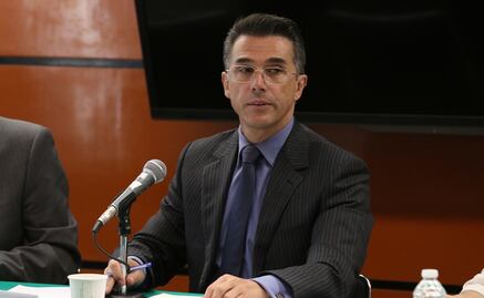 Sergio Mayer causa revuelo por llamar "vaquita amarilla" a la vaquita marina