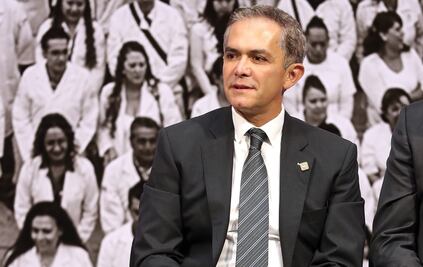 Eliminación del fuero será referente contra corrupción: Mancera