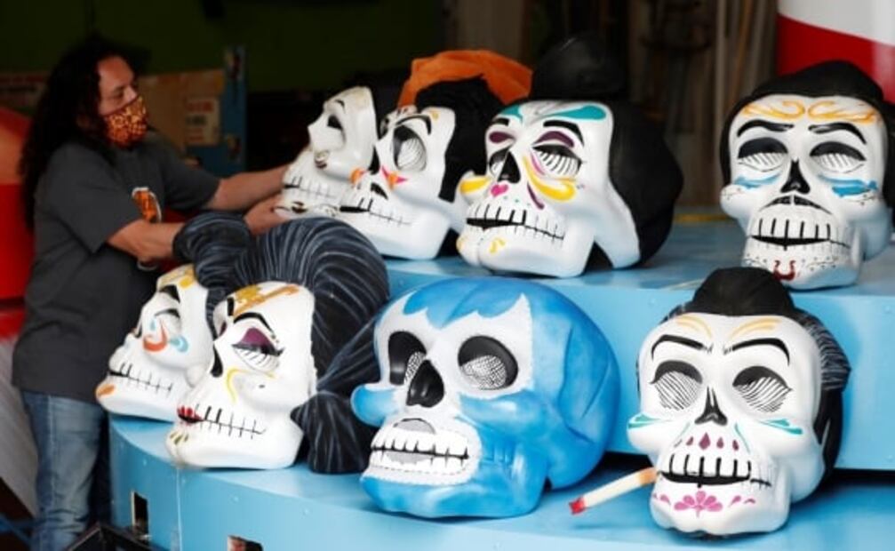 El detrás de escena del desfile de Día de Muertos de la CDMX