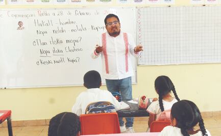 Maestros necesitan segundo empleo 