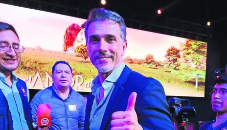 Sergio Mayer será diablo y ángel en "Tentados por la fortuna", nuevo programa de Azteca