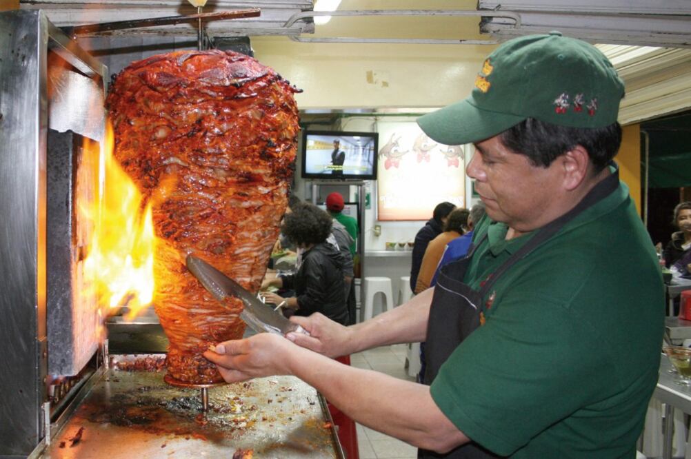 Los tacos de pastor, toda una tradición (AGUSTÍN SALINAS. ALEJANDRA LEYVA. GERMÁN ESPINOSA. ALEJANDRO ACOSTA. IVÁN STEPHENS. ADRIAN HIGUERA. EL UNIVERSAL)