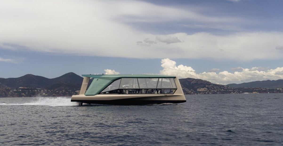 Creado junto con la empresa Tyde, este es un yate eléctrico presentado en Cannes.