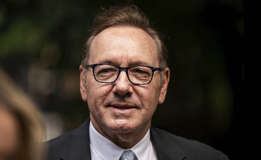 Kevin Spacey aseguró que perdió todo antes de que le preguntaran si era culpable o no de los delitos sexuales de los que se le acusan. Foto: AP, Archivo EL UNIVERSAL. 