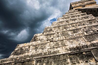 Analizan apertura de sitios arqueológicos en Yucatán