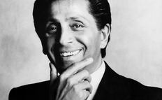 Muere el diseñador Valentino Garavani, a los 93 años