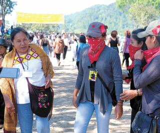 Mujeres zapatistas realizan encuentro