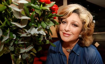 Sigue nieta de Angélica María el camino de su abuela y su madre