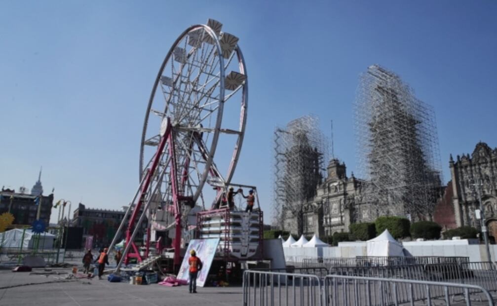 Alistan apertura de la Verbena Navideña en el Zócalo capitalino