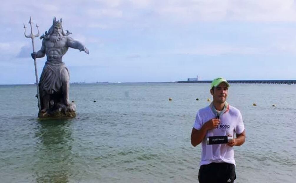 Las estatuas del dios Poseidón y Chac en Progreso y Telchac Puerto siguien siendo objeto de ofrendas, en esta ocasión con una carrera de 42 kilómetros. Foto: Especiales