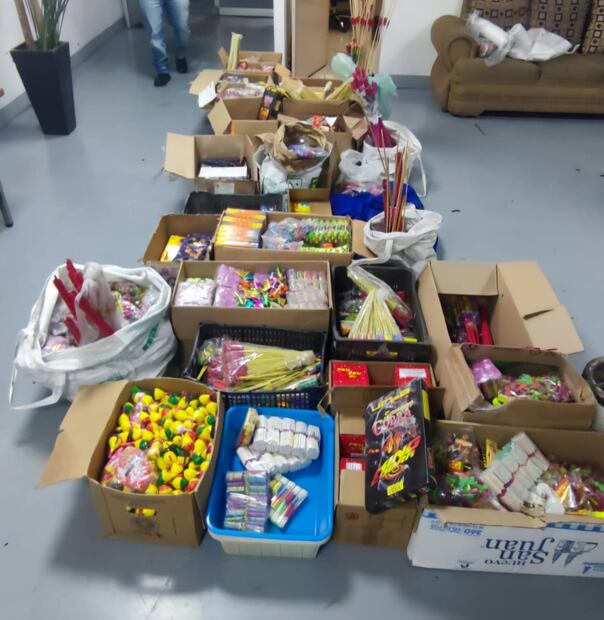 El operativo se llevó a cabo luego de que vecinos alertaran al Centro de Monitoreo y Atención a Emergencias C4-VC, de la presencia de personas manipulando cajas sospechosas. (25/02/2025) Foto: Especial