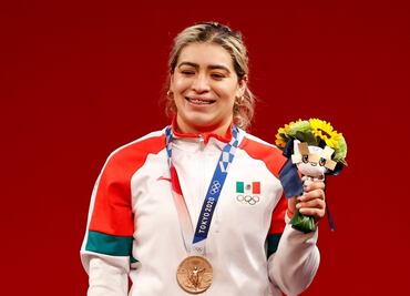 AMLO felicita a Aremi Fuentes por medalla de bronce en Juegos Olímpicos de Tokio