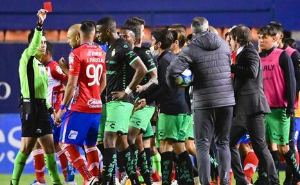 Futbolista de Santos, víctima de racismo contra el Atlético de San Luis