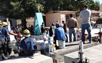 Hombre muere en la tumba de su hijo al caer y desnucarse 