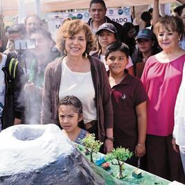 Entregarán 330 pesos de beca al nivel básico