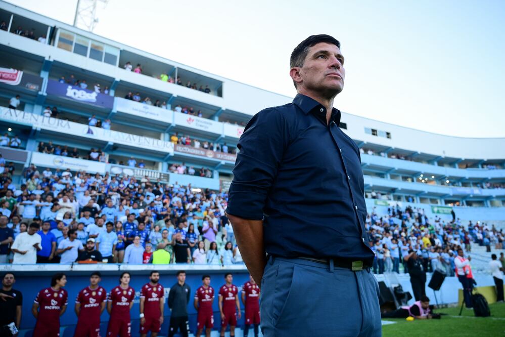 Ernesto "Místico" Pereyra se despide de Tepatitlán, tras conquistar el Clausura 2026 en la Liga de Expansión - Foto: Imago7
