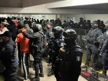 Llevan a cabo operativo de revisión en el penal de Pacho Viejo, Veracruz