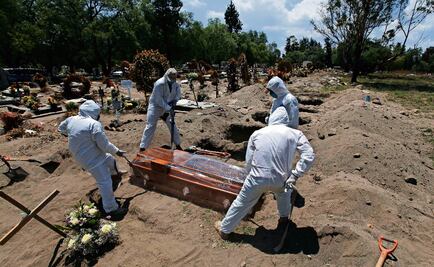 Scientist estimates Mexico has registered 165,000 coronavirus-related deaths