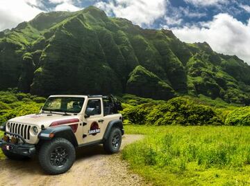 Jeep Graphic Studio celebra el 30° aniversario de Jurassic Park