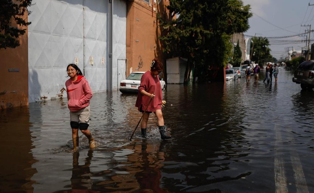Lluvias azotan a Iztapalapa; al menos mil 66 viviendas están afectadas por severas inundaciones, informa alcaldía (28/09/2025). Foto: Diego Simón / EL UNIVERSAL