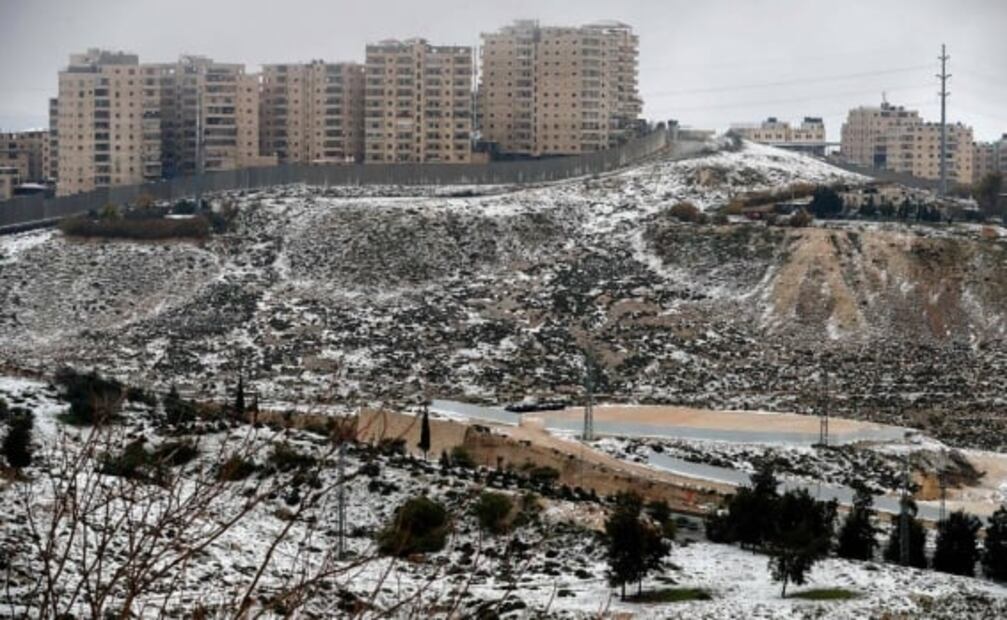 Así se ve Jerusalén tras inusual nevada que no sucedía desde 2015