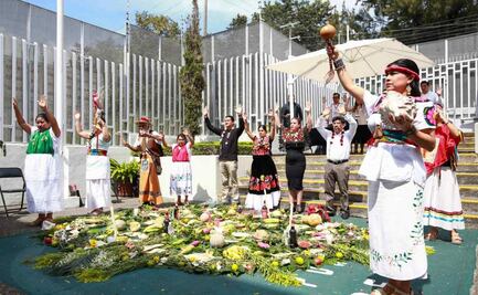 Entregan bastón de mando a magistrados de Sala Xalapa del Tribunal Electoral; acuden Hugo Aguilar y Mónica Soto