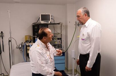 Operan a esposa de Duarte tras caída de helicóptero