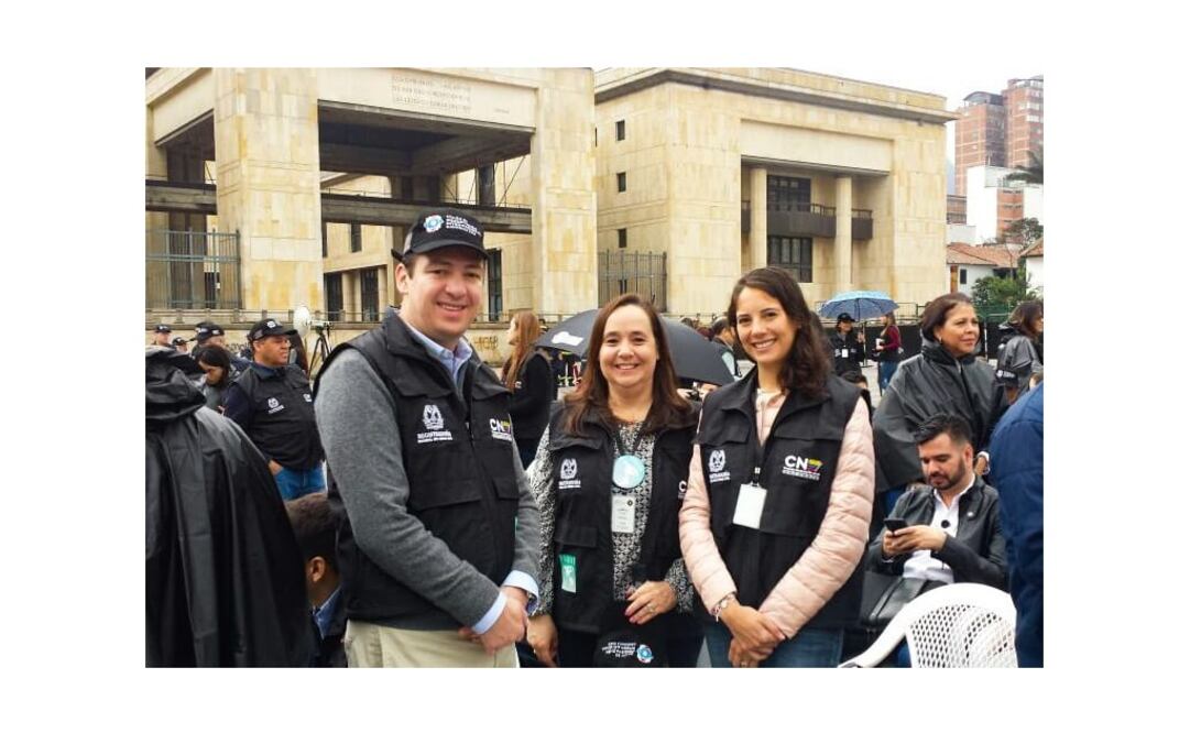 El Magistrado José Luis Vargas; Sofìa Vincenzi, Oficial de Programa del IIDH-Capel y Fernanda Rodríguez, Jefa de Unidad de Asuntos Internacionales del TEPJF. Foto: Cortesía
