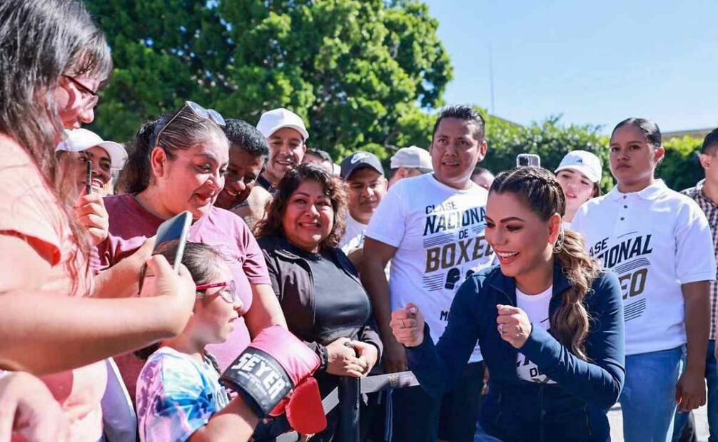 La gobernadora Evelyn Salgado encabeza clase de boxeo masiva en Guerrero. 06/04/2025 / Foto: Especial