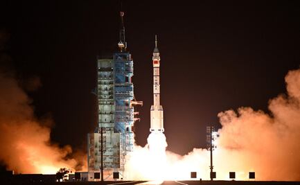 Tripulantes de la estación espacial china regresan tras 6 meses en órbita; planean construir base en la Luna