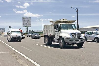 Coctel de peligros en la Autopista México-Pachuca