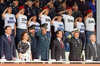 Peña anuncia estrategia contra robo de gasolina en todo el país