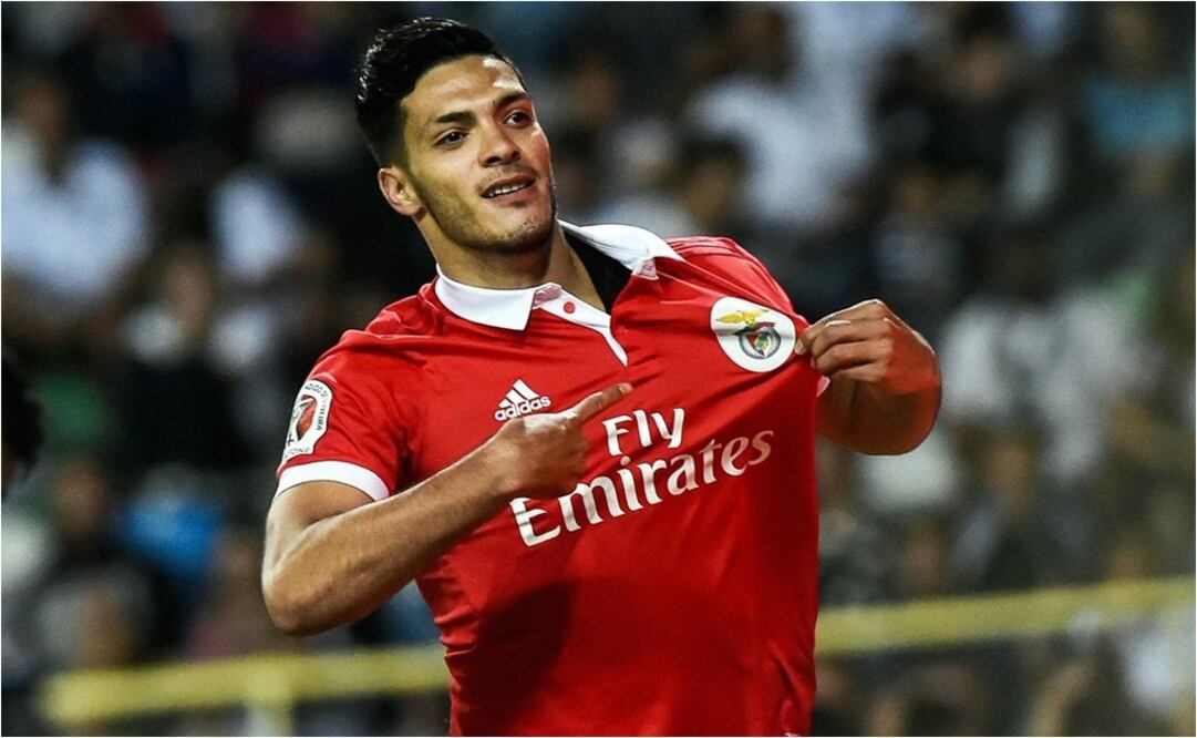 TWITTER @Raul_Jimenez9