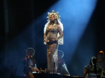 Beyoncé luce su embarazo en los Grammy 2017