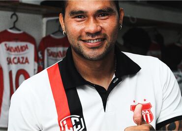Carlos 'Gullit' Peña crea su propio equipo en el futbol mexicano