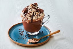 Receta de chocolate caliente cremoso para disfrutar en casa