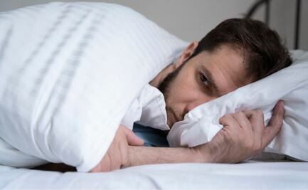 La poderosa infusión a base de una fruta tropical que cura el insomnio crónico