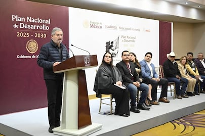 De la Fuente inaugura foro para Plan Nacional de Desarrollo 2025-2030; dialogarán sobre movilidad humana y defensa de migrantes