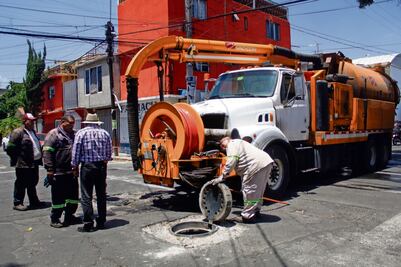 Lluvias CDMX: ¿Cómo solicitar que desazolven coladeras cerca de casa por inundaciones?   