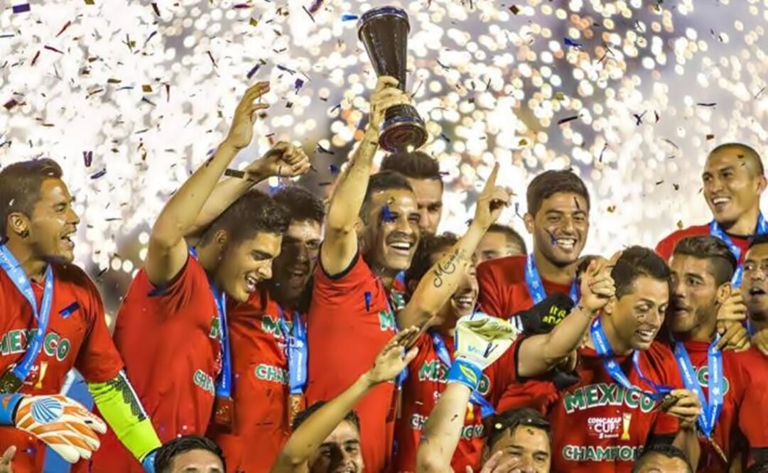 The Mexicans celebrate a historic victory over their traditional rival. (Photo: Imago7)