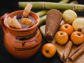 ¿Qué ingredientes debe llevar el ponche?