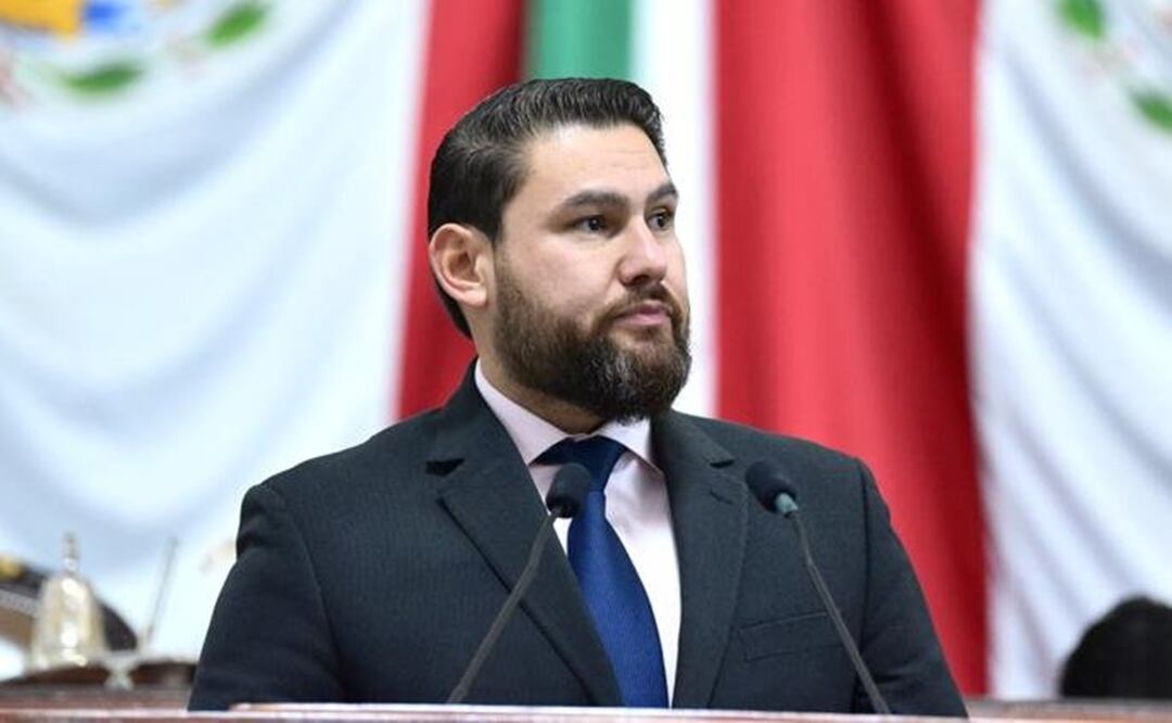 Diputado del PAN exige renuncia de presidente interino del Tribunal Electoral de CDMX. Foto: Redes sociales