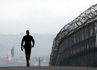 México se opone a petición de Washington de refugiar a quienes piden asilo en frontera con EU: Reuters