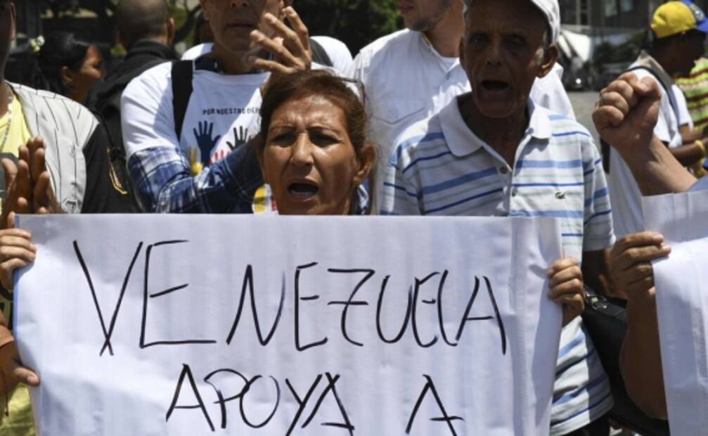 En Venezuela, un huevo y 93 millones de litros de gasolina cuestan igual