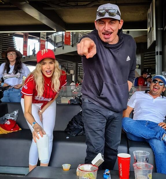 Marie Claire Harp y José Manuel Figueroa se conocieron al poco tiempo de que la conductora venezolana llegara a nuestro país.
Foto: Instagram