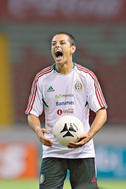 El delantero está muy cerca de ser el máximo anotador del Tri (ETZEL ESPINOSA. IMAGO7)