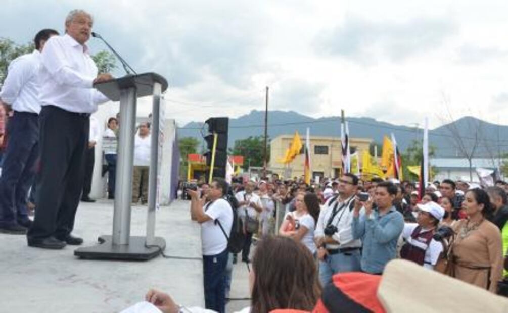 Perredistas de NL apoyan a López Obrador sin renunciar a su partido
