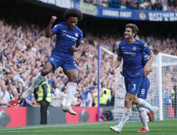 Playeras con el logo interactivo