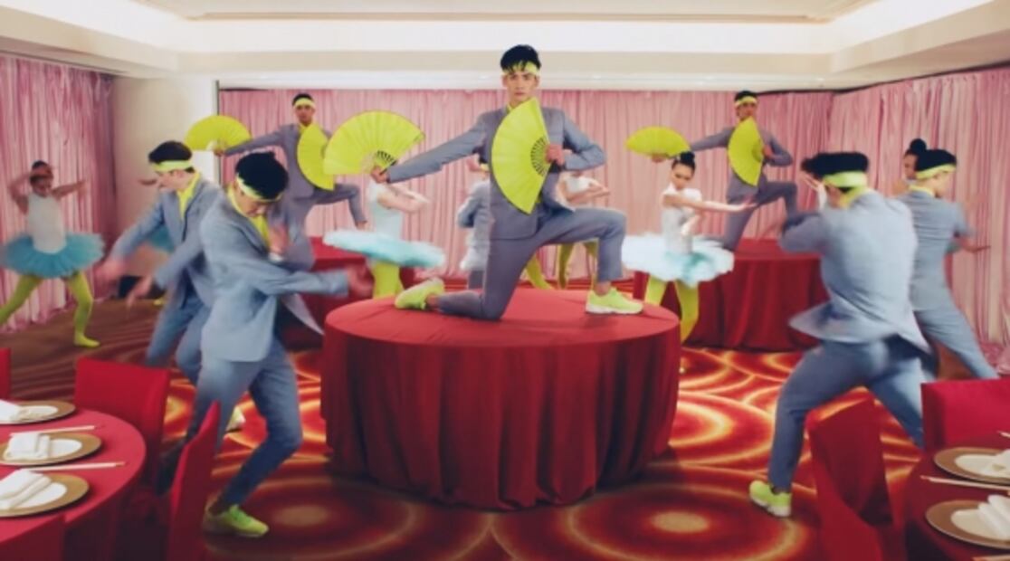 Ballet de Hong Kong celebra sus 40 años con baloncesto y breakdance